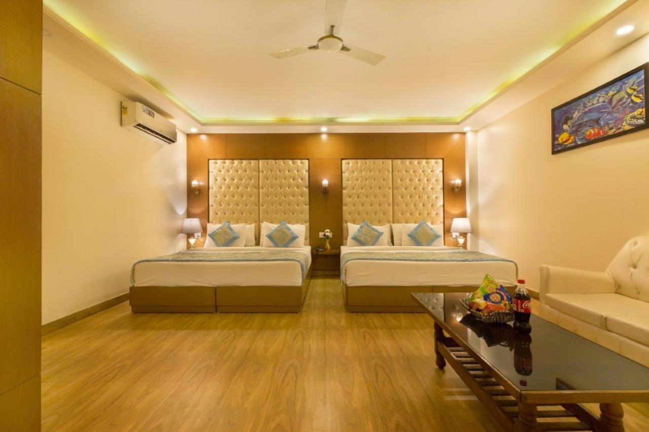 Hotel Viva Palace By Opo New Delhi Exterior foto